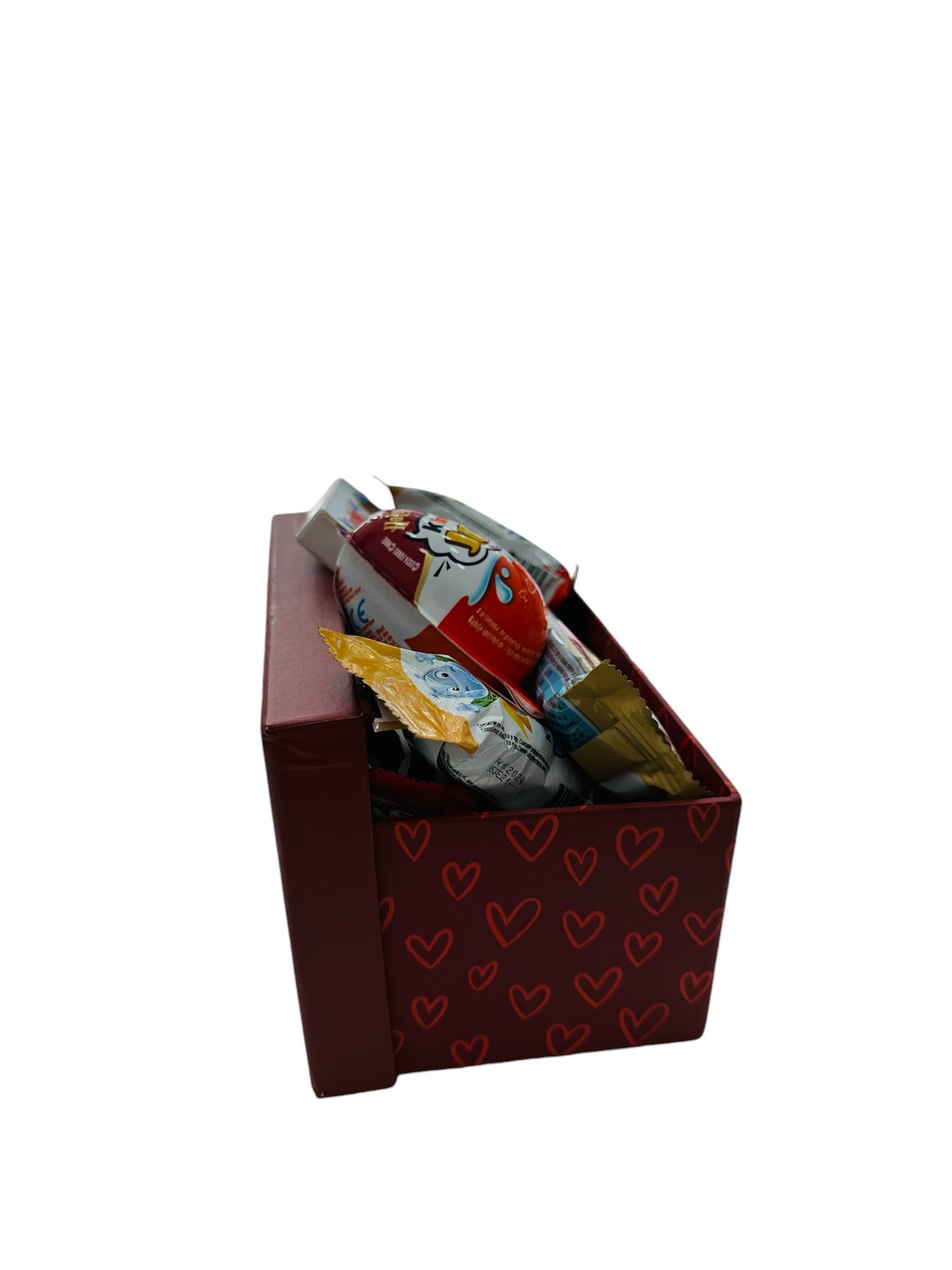 Caja dulce de kinder y Nutella con caja de corazones