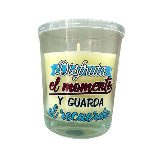 Vela aromática en vaso con mensaje « disfruta del momento y guarda el recuerdo»